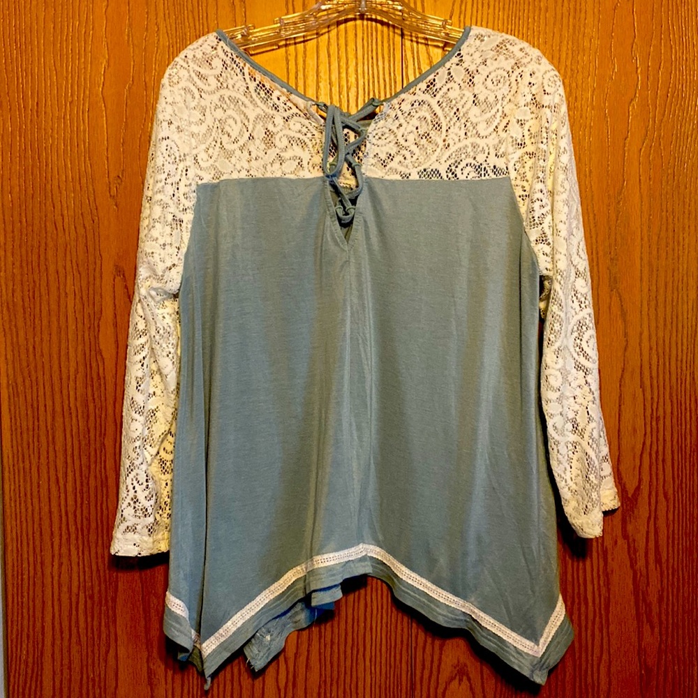 NEW!!! NEVER WORN!!